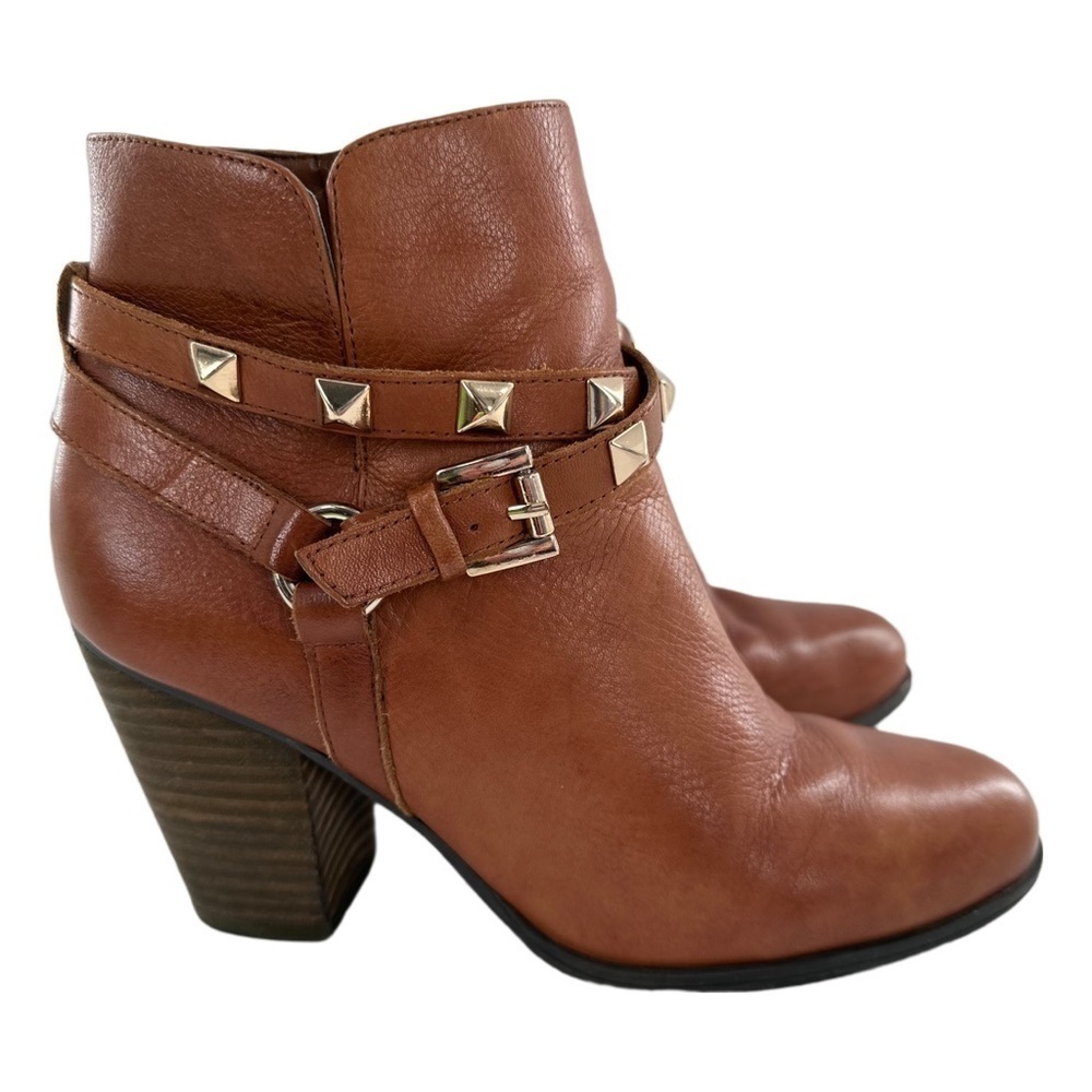 Guess ankle booties size 7.5 tan leather studded harness western rodeo boots